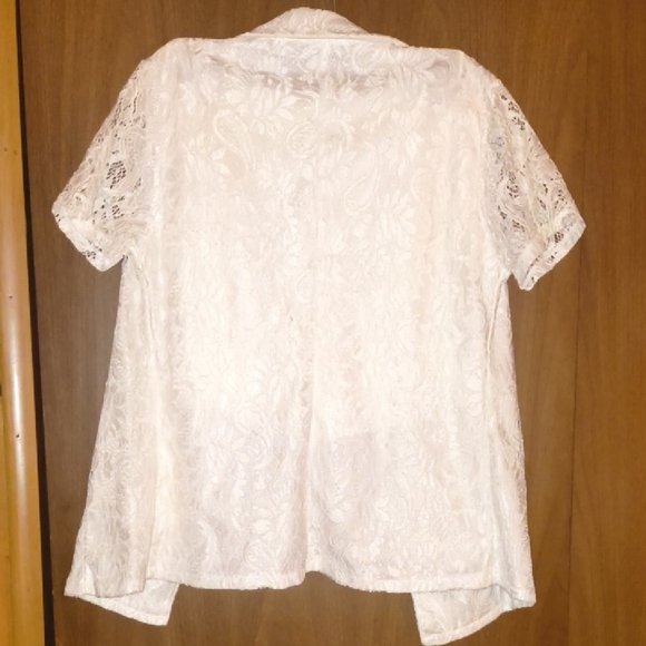 SHEIN White Lace Short-Sleeve Blouse and Short Set M - Picture 3 of 8